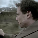 OUTLANDER_-_E1X08_BOTH_SIDES_NOW_0727.jpg