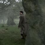 OUTLANDER_-_E1X08_BOTH_SIDES_NOW_0808.jpg