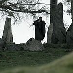 OUTLANDER_-_E1X08_BOTH_SIDES_NOW_0923.jpg