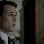 OUTLANDER_-_E1X08_BOTH_SIDES_NOW_1040.jpg