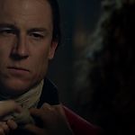 OUTLANDER_-_E1X08_BOTH_SIDES_NOW_1109.jpg