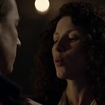 OUTLANDER_-_E1X08_BOTH_SIDES_NOW_1114.jpg