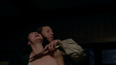 OUTLANDER_-_E1X09_THE_RECKONING_0120.jpg