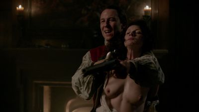 OUTLANDER_-_E1X09_THE_RECKONING_0403.jpg