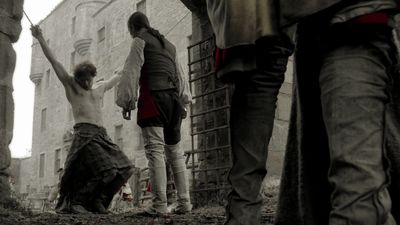 OUTLANDER_-_E1X12_LALLYBROCH_0012.jpg
