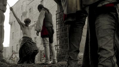 OUTLANDER_-_E1X12_LALLYBROCH_0017.jpg