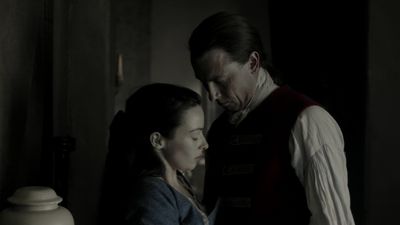 OUTLANDER_-_E1X12_LALLYBROCH_0064.jpg