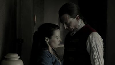 OUTLANDER_-_E1X12_LALLYBROCH_0065.jpg