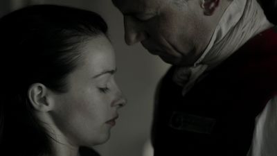 OUTLANDER_-_E1X12_LALLYBROCH_0070.jpg