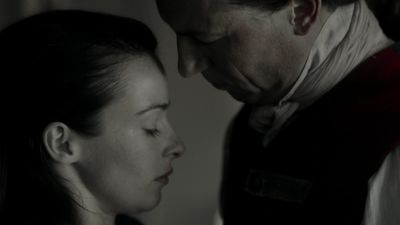 OUTLANDER_-_E1X12_LALLYBROCH_0071.jpg