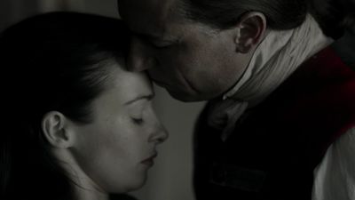 OUTLANDER_-_E1X12_LALLYBROCH_0075.jpg