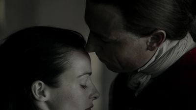 OUTLANDER_-_E1X12_LALLYBROCH_0093.jpg