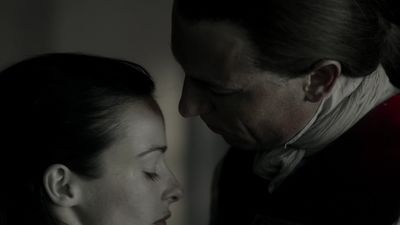 OUTLANDER_-_E1X12_LALLYBROCH_0094.jpg