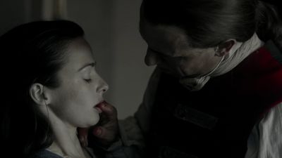 OUTLANDER_-_E1X12_LALLYBROCH_0133.jpg