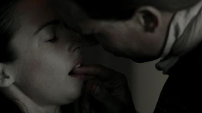 OUTLANDER_-_E1X12_LALLYBROCH_0165.jpg