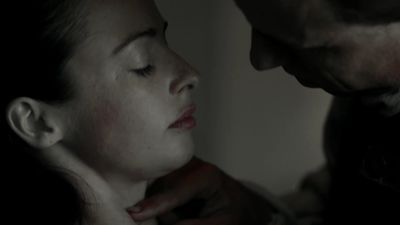 OUTLANDER_-_E1X12_LALLYBROCH_0204.jpg