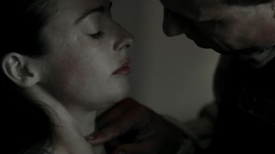 OUTLANDER_-_E1X12_LALLYBROCH_0205.jpg