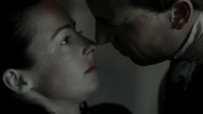 OUTLANDER_-_E1X12_LALLYBROCH_0238.jpg