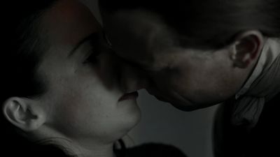 OUTLANDER_-_E1X12_LALLYBROCH_0245.jpg