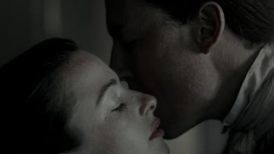 OUTLANDER_-_E1X12_LALLYBROCH_0262.jpg