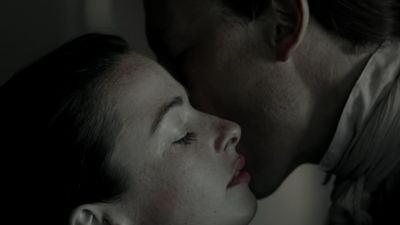 OUTLANDER_-_E1X12_LALLYBROCH_0264.jpg