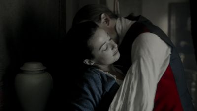 OUTLANDER_-_E1X12_LALLYBROCH_0275.jpg
