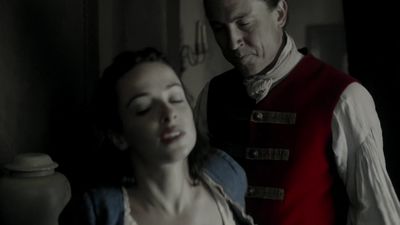 OUTLANDER_-_E1X12_LALLYBROCH_0277.jpg