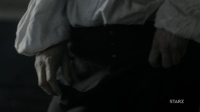 OUTLANDER_-_E1X12_LALLYBROCH_0312.jpg