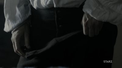 OUTLANDER_-_E1X12_LALLYBROCH_0313.jpg