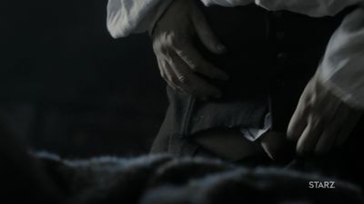 OUTLANDER_-_E1X12_LALLYBROCH_0315.jpg
