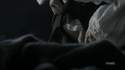 OUTLANDER_-_E1X12_LALLYBROCH_0316.jpg