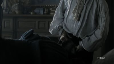 OUTLANDER_-_E1X12_LALLYBROCH_0324.jpg