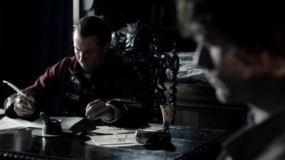 OUTLANDER_-_E1X12_LALLYBROCH_0391.jpg