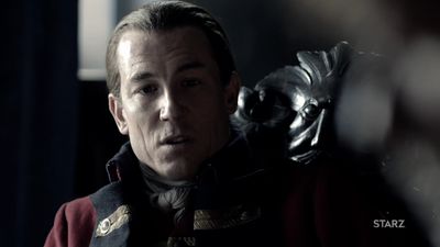 OUTLANDER_-_E1X12_LALLYBROCH_0518.jpg