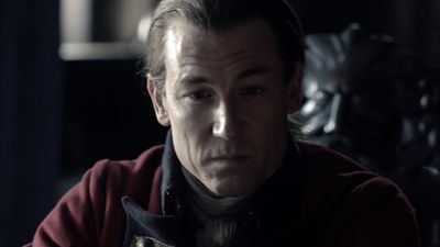 OUTLANDER_-_E1X12_LALLYBROCH_0541.jpg