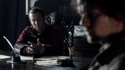 OUTLANDER_-_E1X12_LALLYBROCH_0581.jpg