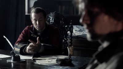 OUTLANDER_-_E1X12_LALLYBROCH_0584.jpg