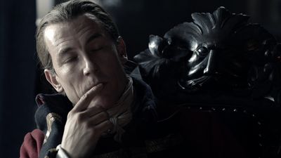 OUTLANDER_-_E1X12_LALLYBROCH_0628.jpg