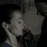 OUTLANDER_-_E1X12_LALLYBROCH_0106.jpg