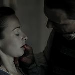 OUTLANDER_-_E1X12_LALLYBROCH_0130.jpg