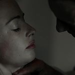 OUTLANDER_-_E1X12_LALLYBROCH_0202.jpg