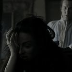 OUTLANDER_-_E1X12_LALLYBROCH_0306.jpg