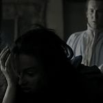 OUTLANDER_-_E1X12_LALLYBROCH_0307.jpg