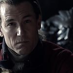 OUTLANDER_-_E1X12_LALLYBROCH_0543.jpg