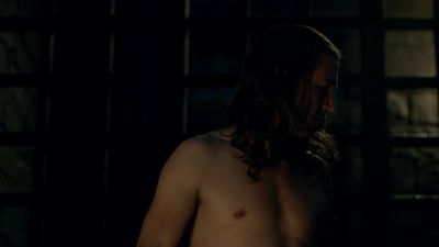 OUTLANDER_-_E1X16_TO_RANSOM_A_MANS_SOUL_0376.jpg