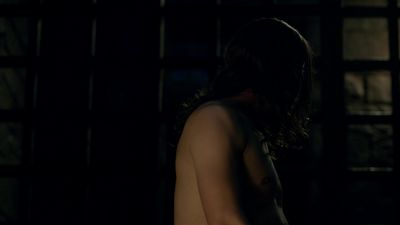 OUTLANDER_-_E1X16_TO_RANSOM_A_MANS_SOUL_0380.jpg