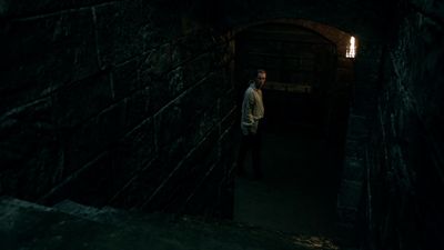 OUTLANDER_-_E1X16_TO_RANSOM_A_MANS_SOUL_0583.jpg