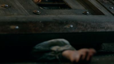 OUTLANDER_-_E1X16_TO_RANSOM_A_MANS_SOUL_0600.jpg