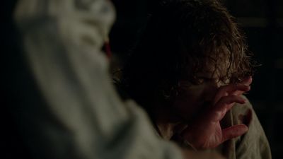 OUTLANDER_-_E1X16_TO_RANSOM_A_MANS_SOUL_0756.jpg