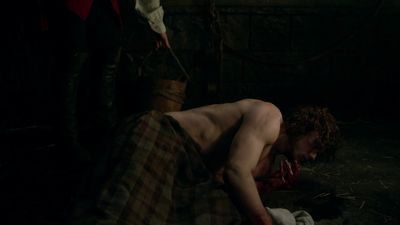 OUTLANDER_-_E1X16_TO_RANSOM_A_MANS_SOUL_0890.jpg